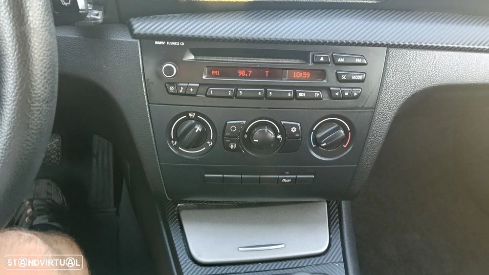 BMW 118 d Confort - 14