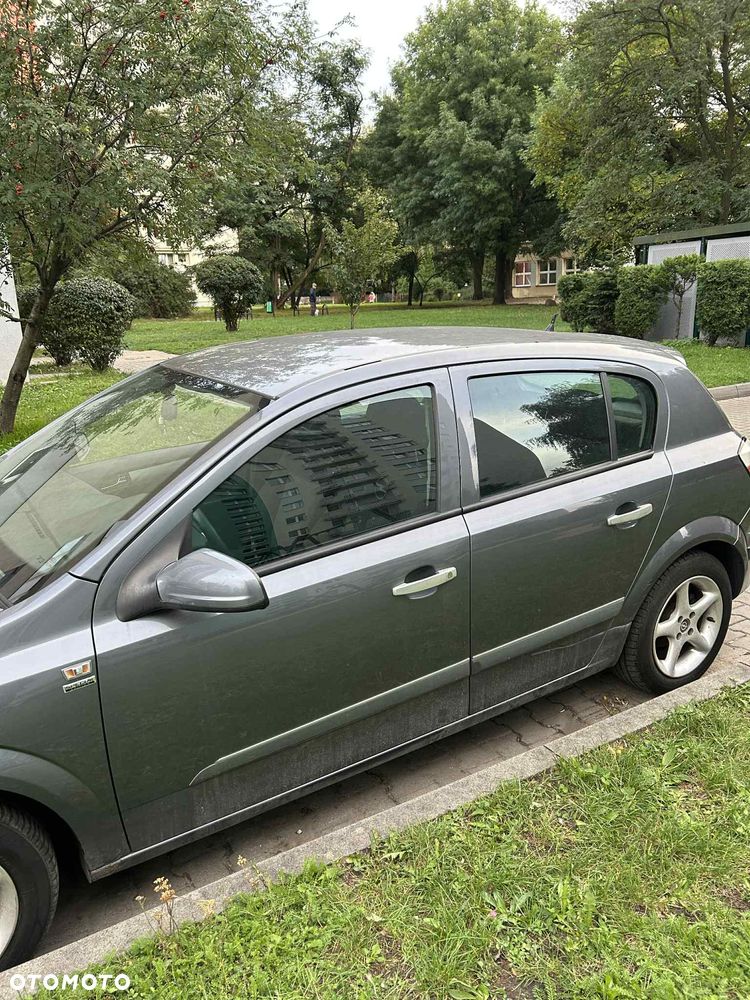 Opel Astra 1.4 Start - 2