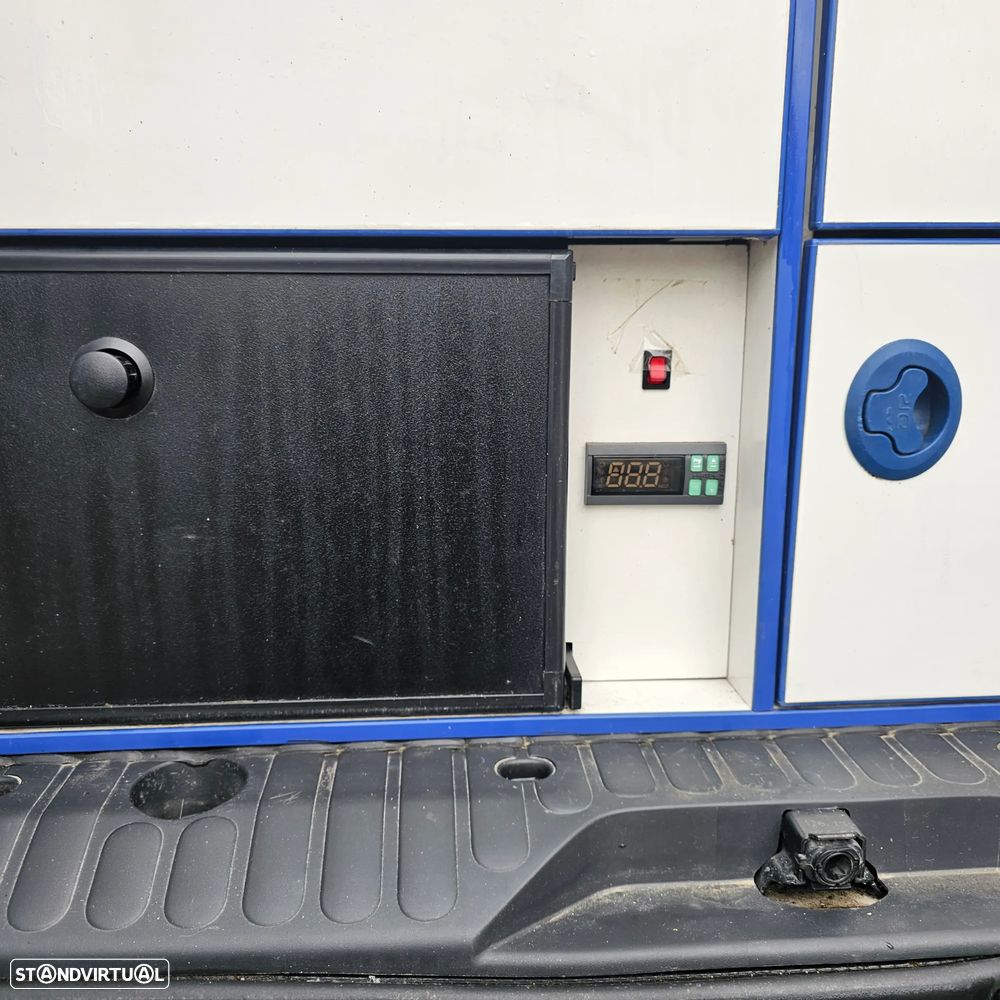 Renault Kangoo 3lug isótermica - 4