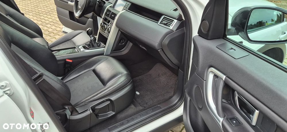 Land Rover Discovery Sport TD4 SE - 15