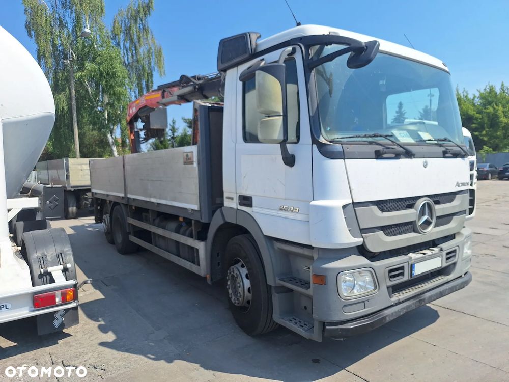 Mercedes-Benz ACTROS - 5
