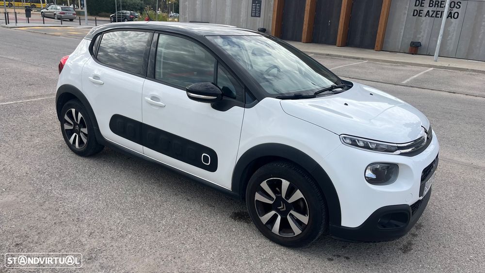 Citroën C3 1.2 PureTech Shine - 1