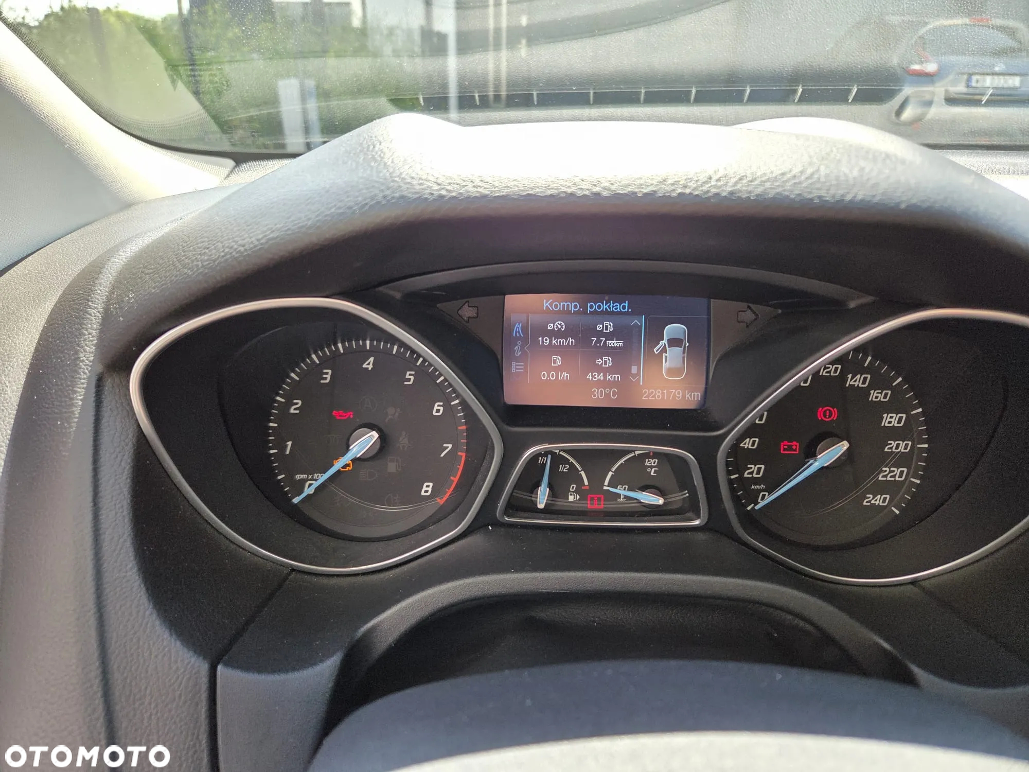 Ford Focus 1.6 EcoBoost Titanium - 6