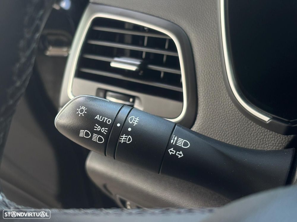 Renault Mégane 1.6 Plug-In Intens - 23