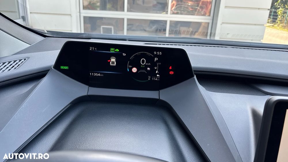 Toyota Prius - 16