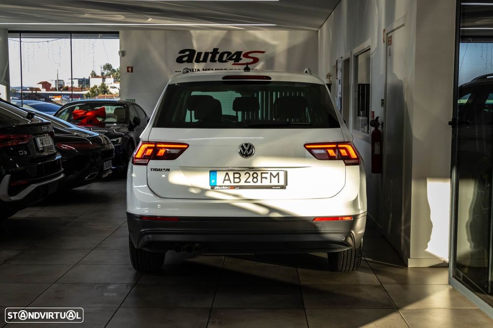 VW Tiguan 2.0 TDI Confortline - 7