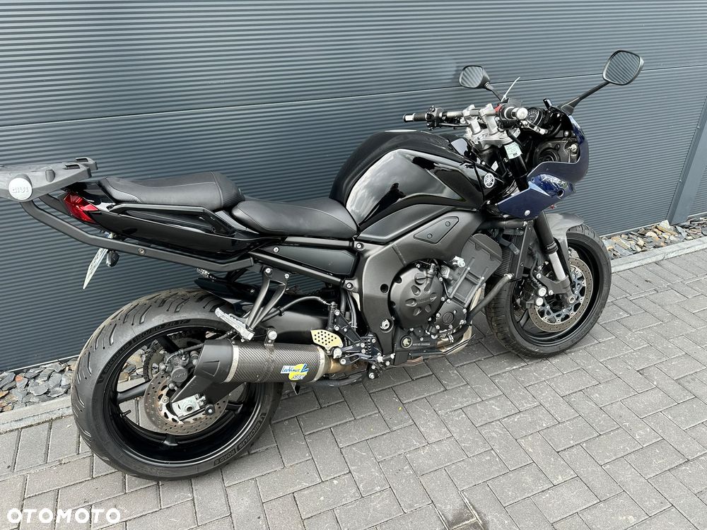 Yamaha FZ - 4