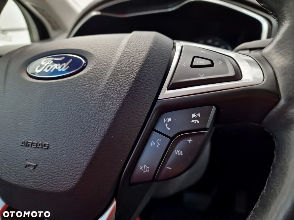 Ford Mondeo 2.0 EcoBlue Titanium - 11