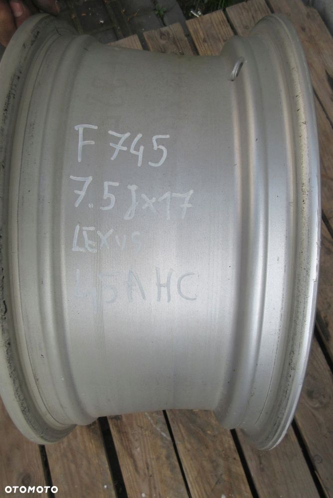 lexus oe alufelga 17 7,5j 5x114,3 et45 - 9
