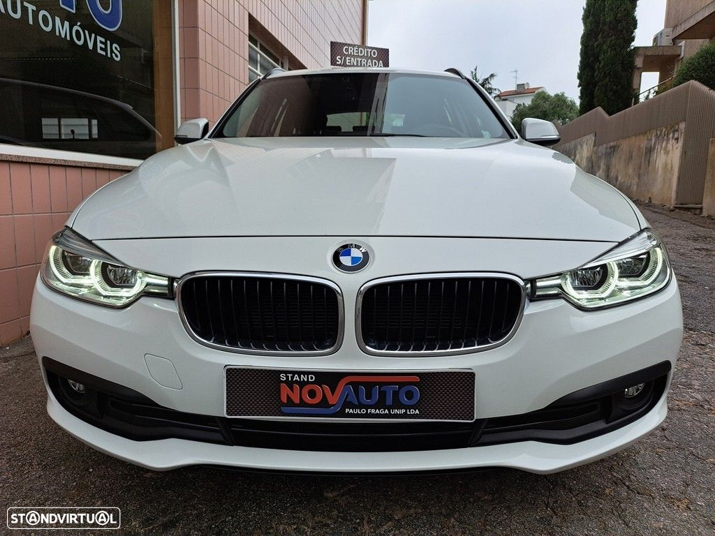BMW 318 d Touring - 36