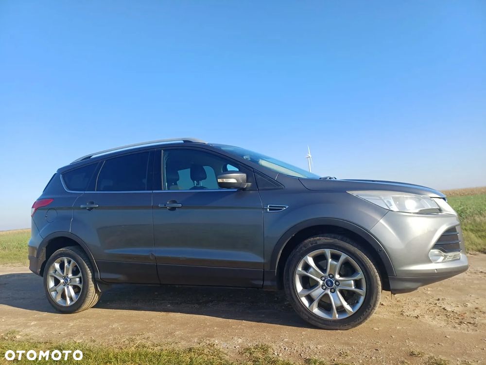 Ford Kuga - 23
