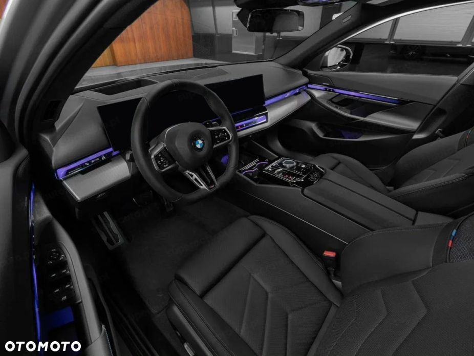 BMW Seria 5 520d xDrive mHEV M Sport - 10