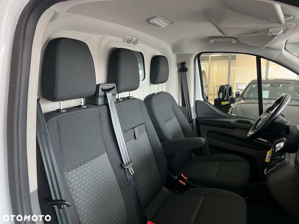 Ford Transit Custom - 37