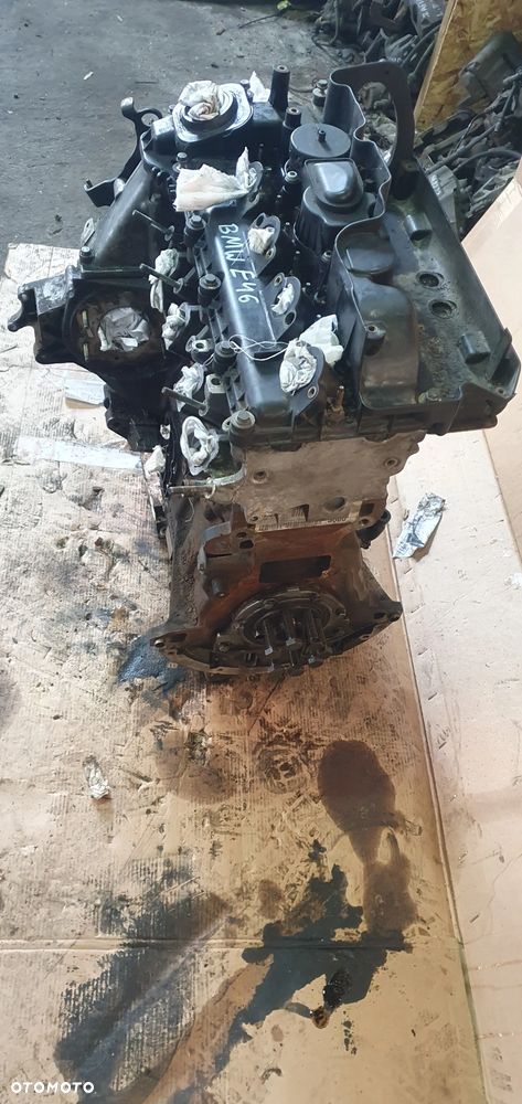 Silnik słupek blok silnika BMW 3 E46 2.0 D Przed lift M47D20 - 6