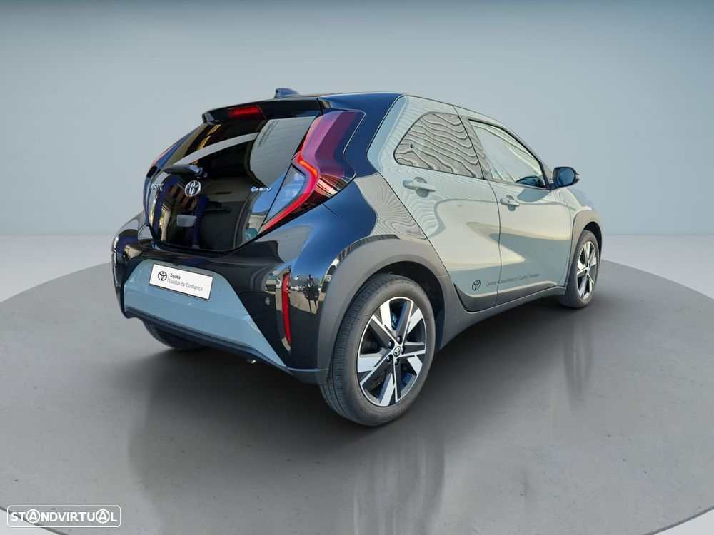 Toyota Aygo X 1.5 Hybrid Envy - 15
