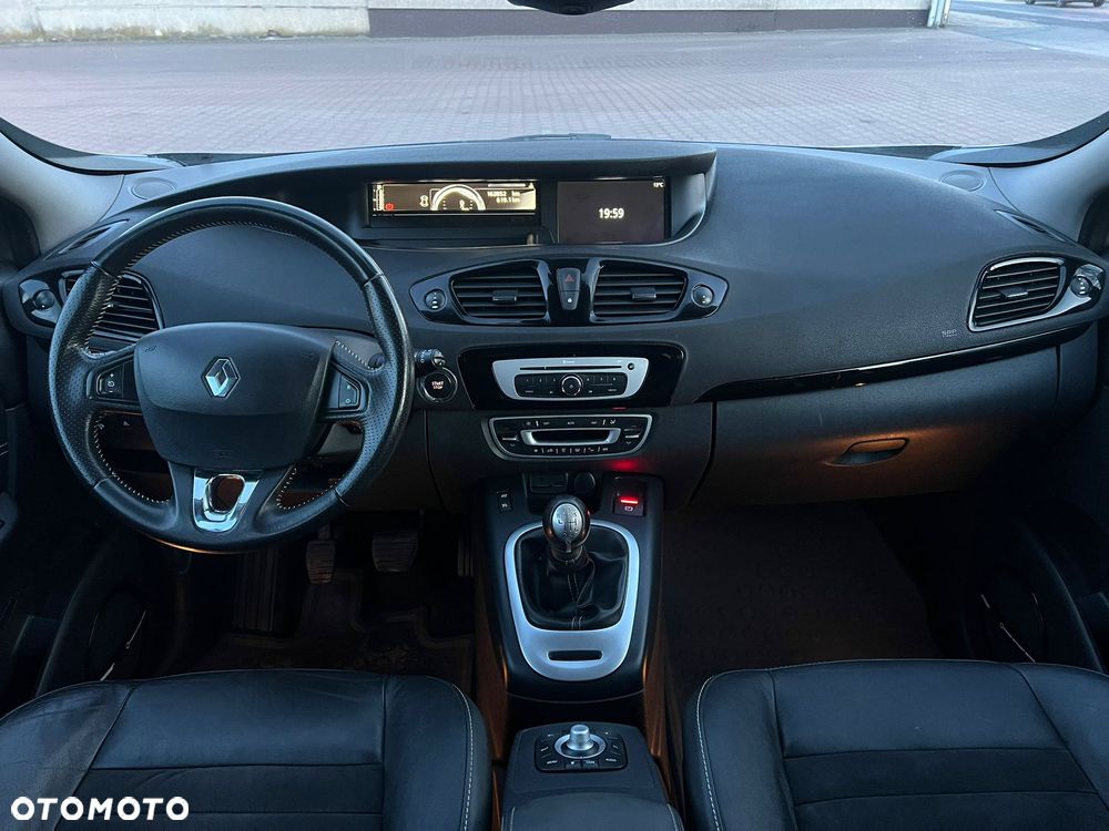 Renault Scenic dCi 160 Bose Edition - 13