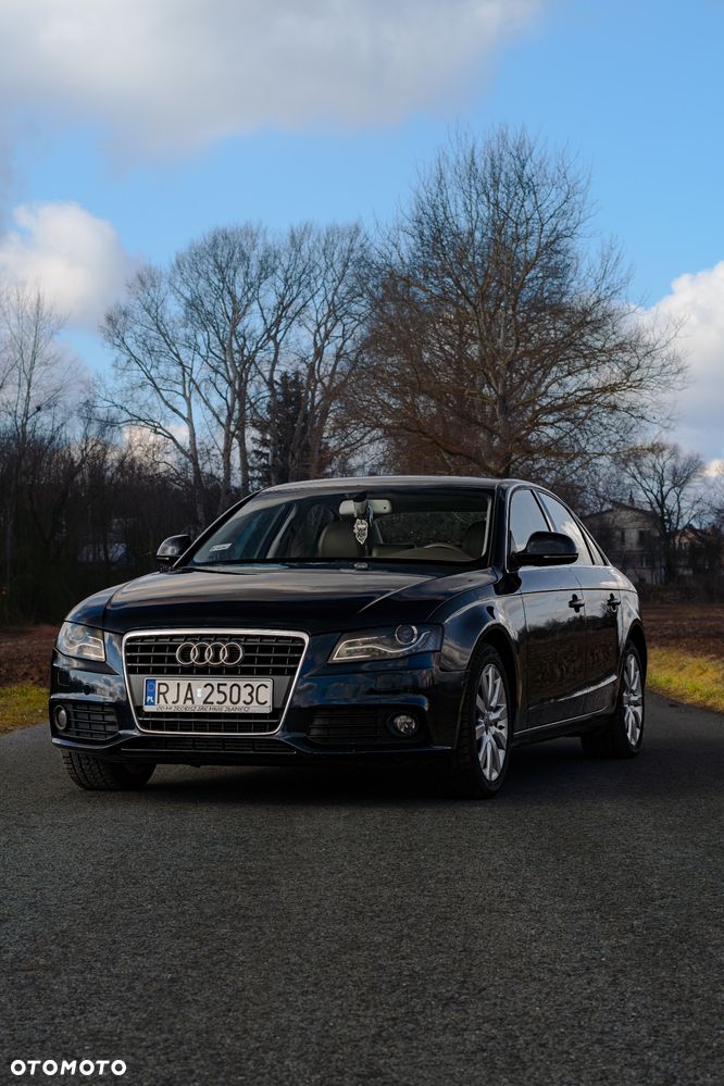 Audi A4 Limousine 2.0 TDI - 1