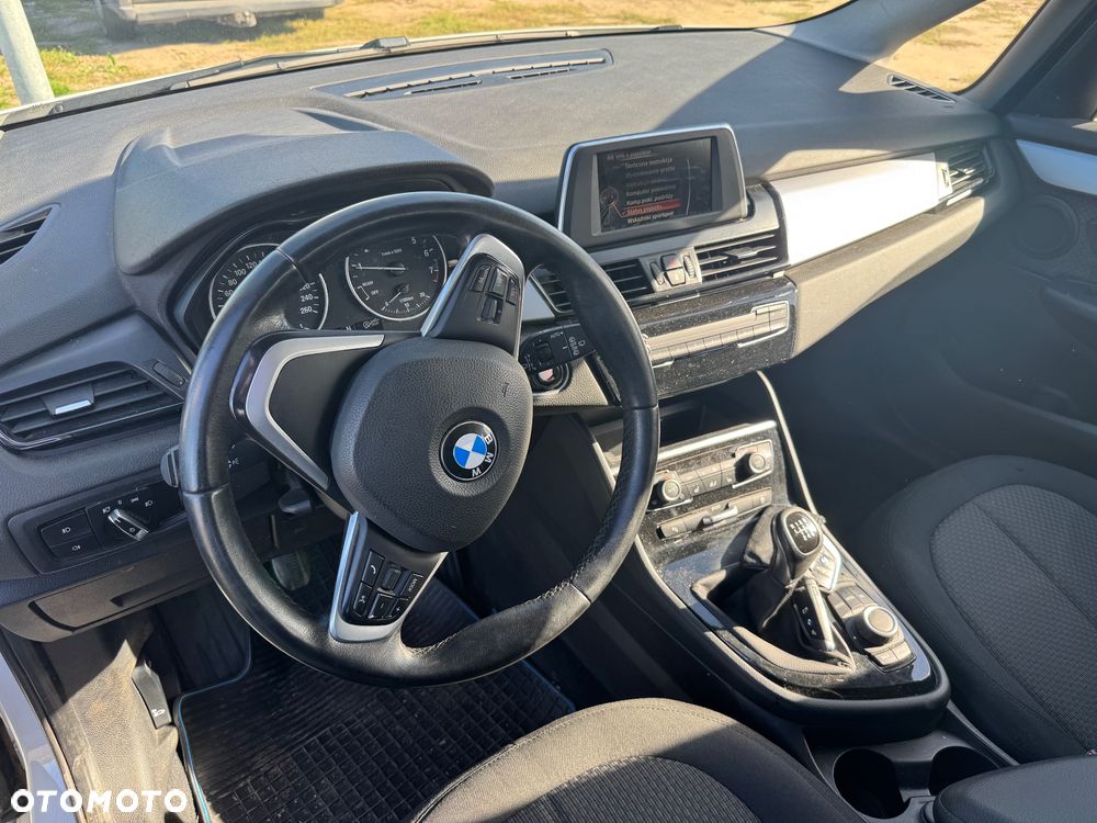 BMW Seria 2 218i Active Tourer M Sport - 19