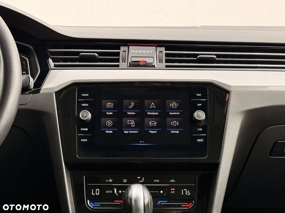 Volkswagen Passat Variant 1.5 TSI EVO Business DSG - 28