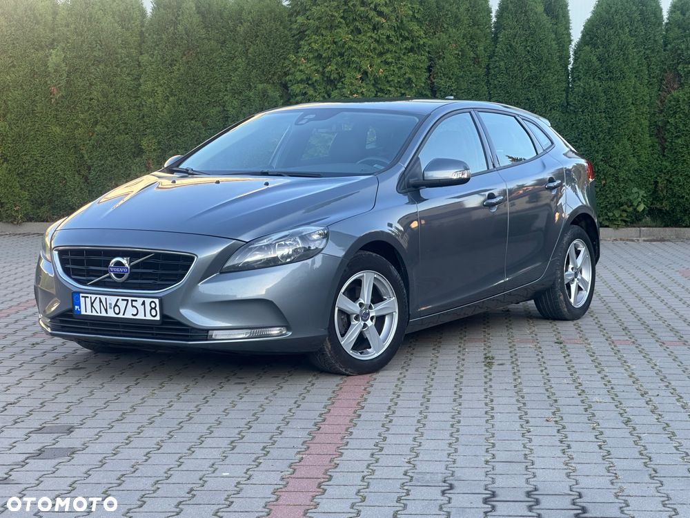 Volvo V40 2016 photo 2