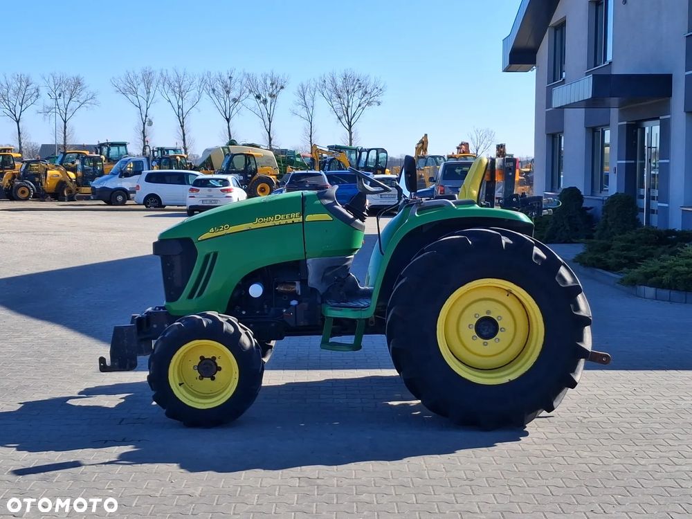John Deere 4520 - 2
