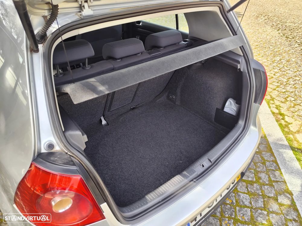 VW Golf 1.9 TDi Confortline DSG - 53