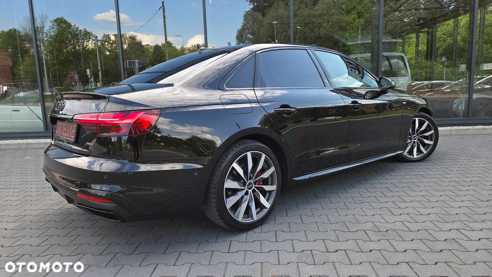 Audi A4 Limousine - 37