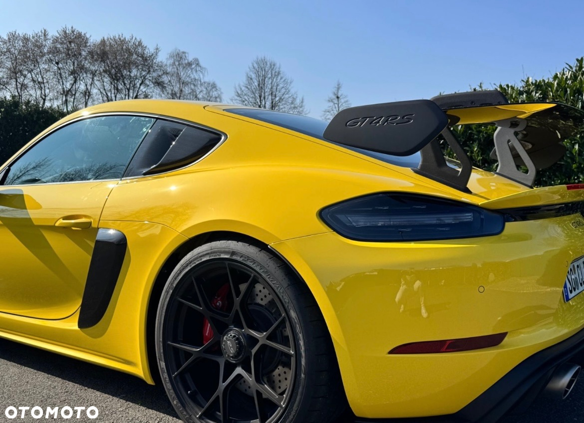 Porsche 718 Cayman GPF GT4 RS PDK - 8