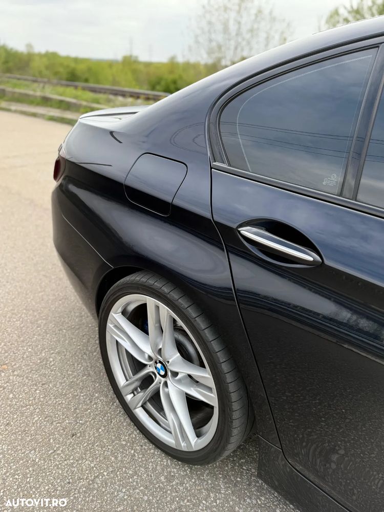 BMW Seria 5 530d Aut. - 8