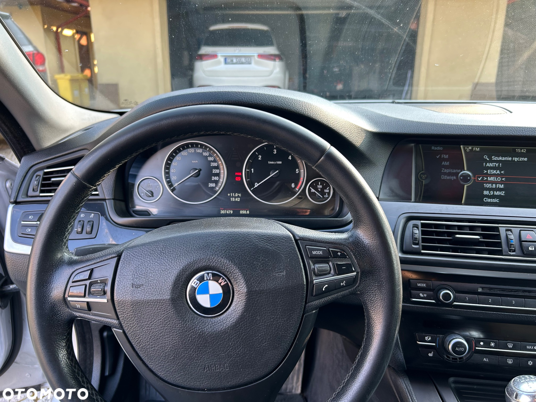 BMW Seria 5 520d Touring Modern Line - 9