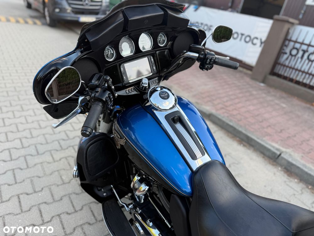Harley-Davidson Touring Ultra Limited - 23