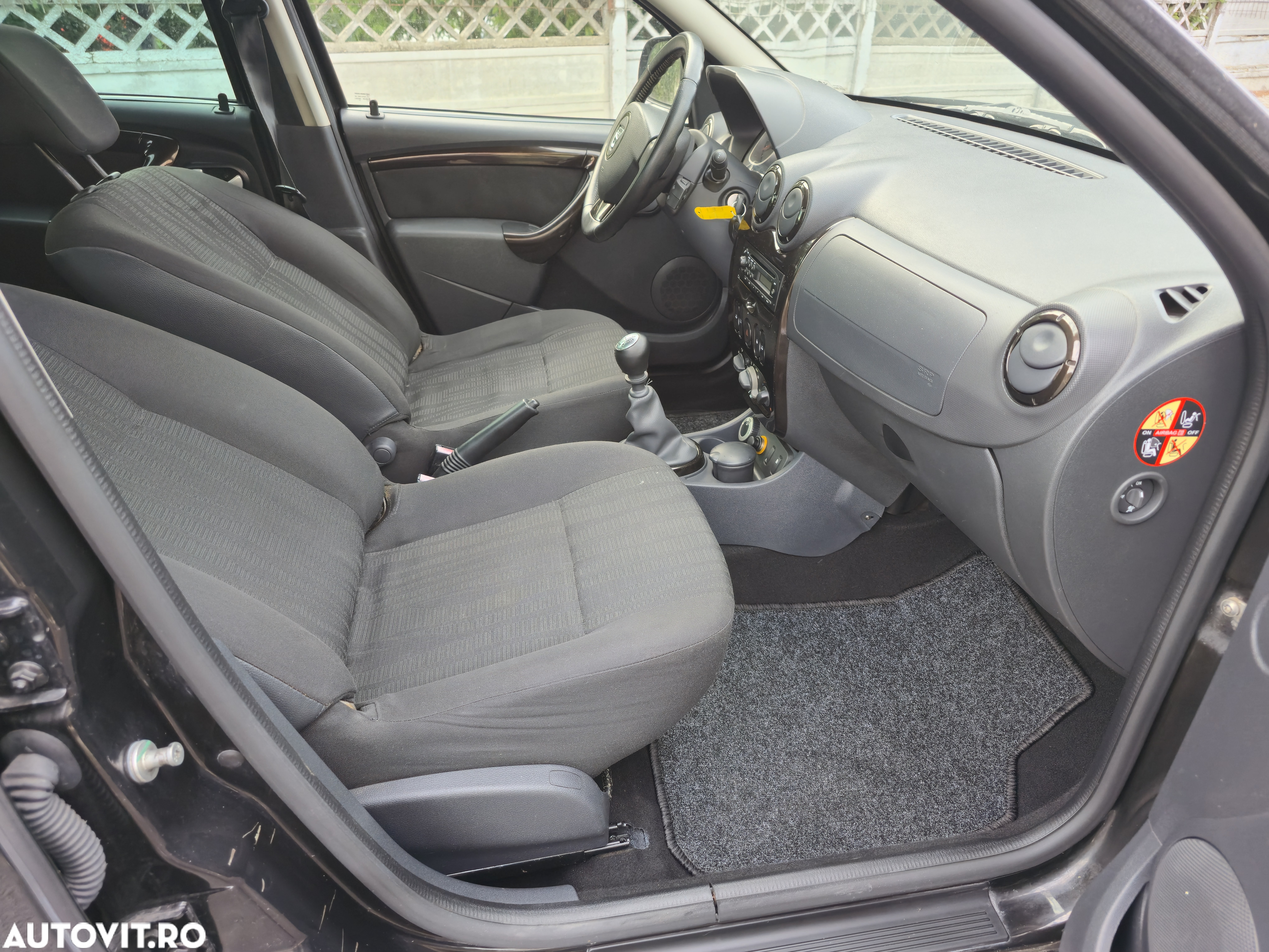 Dacia Duster 1.5 dCi 4x4 Ambiance - 8