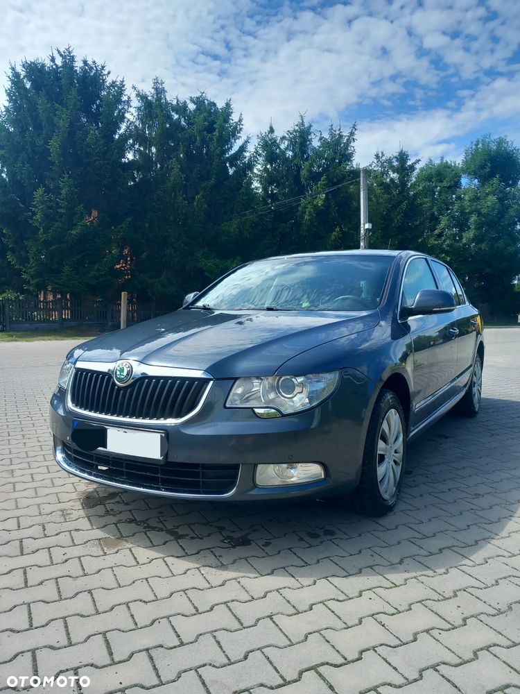 Skoda Superb 2.0 TDI Ambition - 1