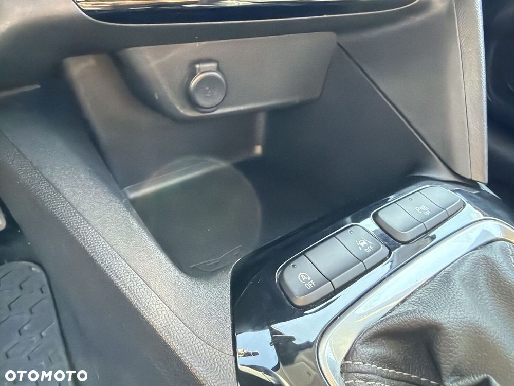 Opel Corsa 1.2 Edition S&S - 26