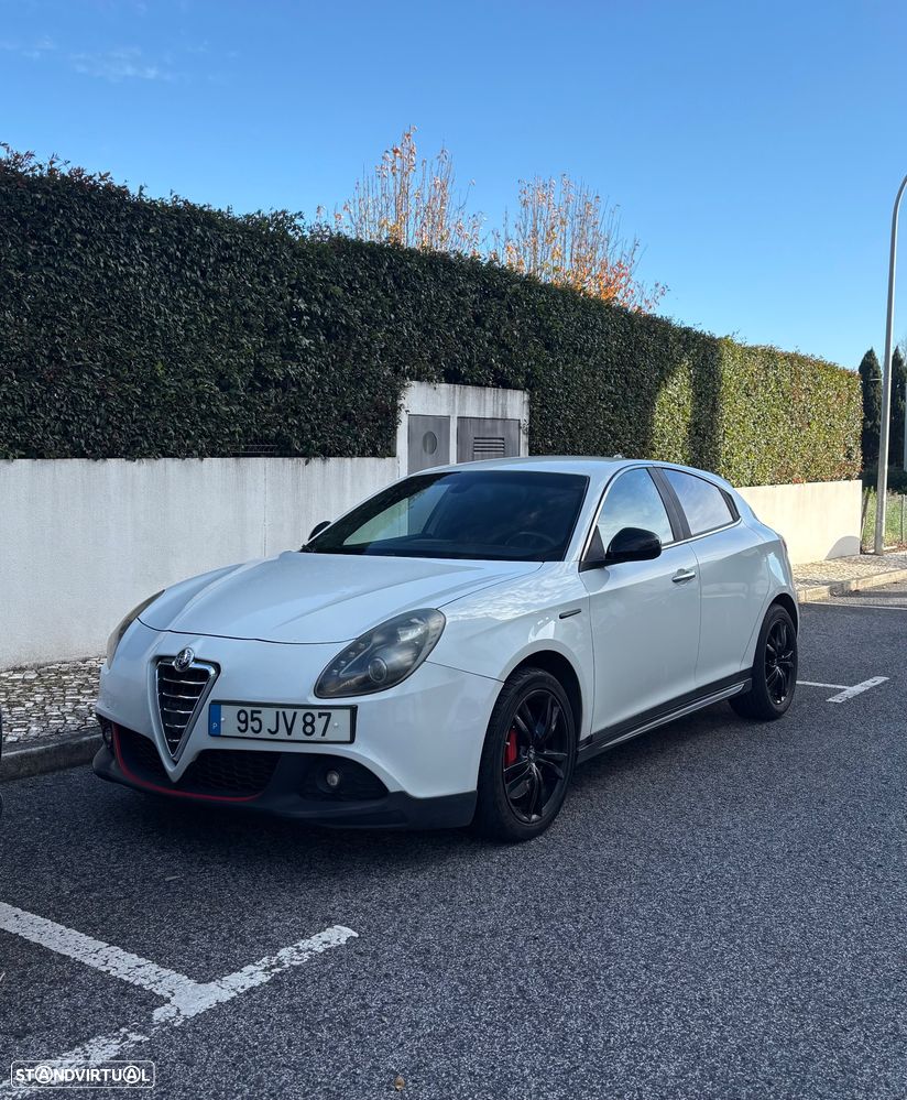 Alfa Romeo Giulietta 1.6 JTDm Distinctive 57X - 2
