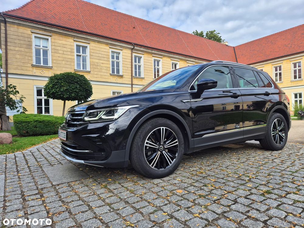 Volkswagen Tiguan 2.0 TDI SCR DSG Elegance - 29