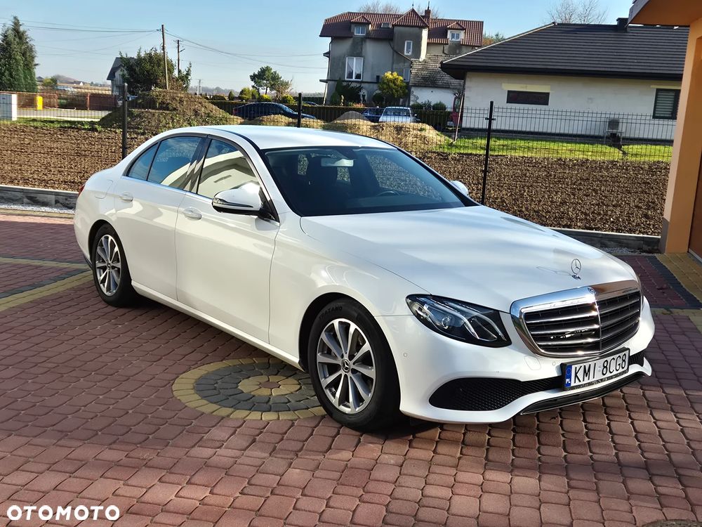 Mercedes-Benz Klasa E 220 d 4-Matic 9G-TRONIC - 7
