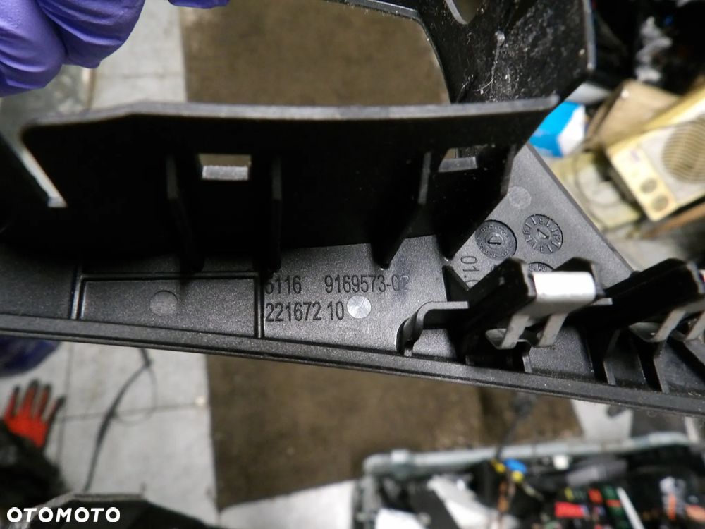 BMW - E81,E87 - OSŁONA KONTROLERA - 9169573 - 2