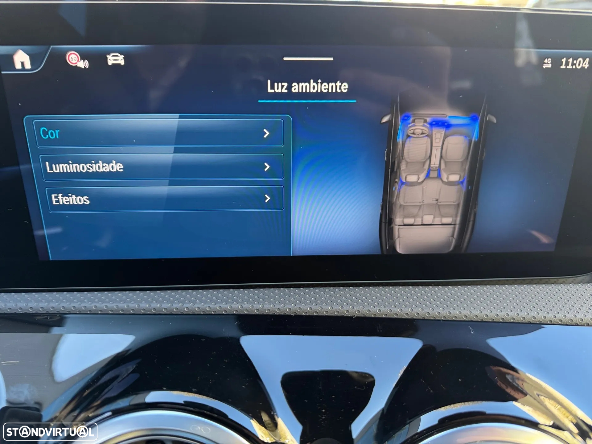 Mercedes-Benz CLA 200 Shooting Brake AMG Line Aut. - 32