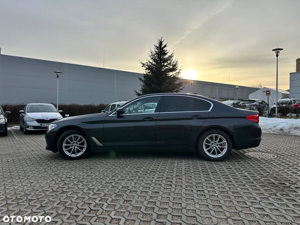 BMW Seria 5 520d - 2