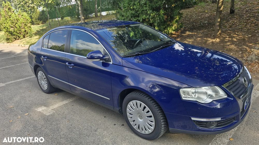Volkswagen Passat 2.0 TDI BlueMotion Technology DPF Comfortline - 9