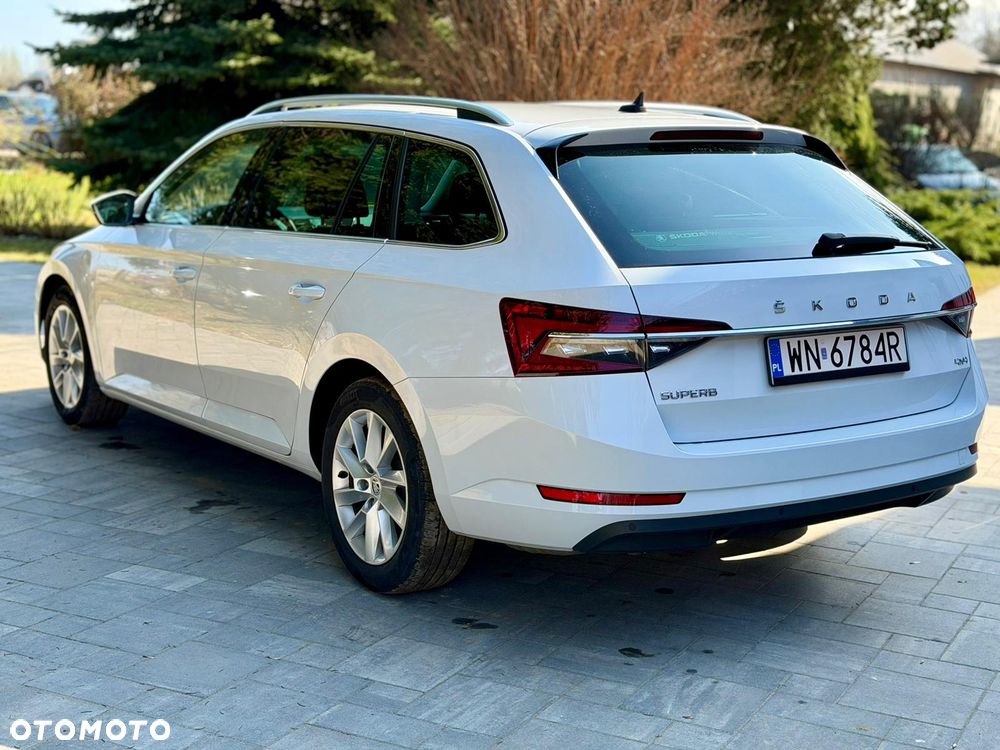 Skoda Superb 2.0 TDI SCR 4x4 Style DSG - 4