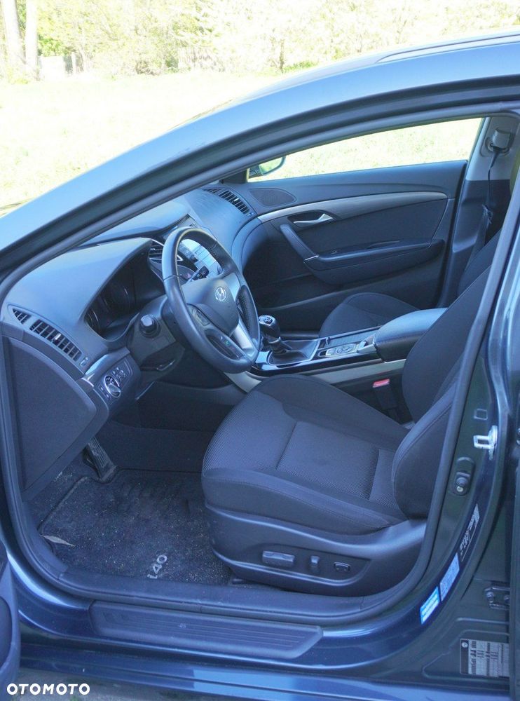 Hyundai i40 - 10