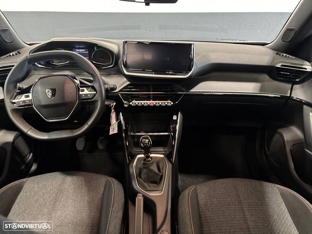 Peugeot 2008 1.2 PureTech Style - 8