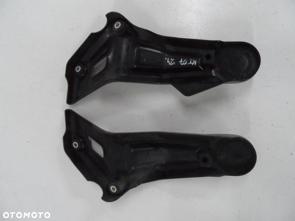 Yamaha MT07 osłona plastikowa ramy P L - 2