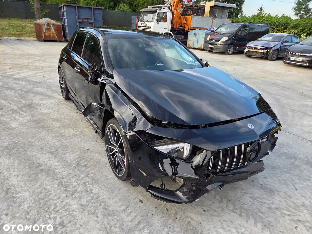 Mercedes-Benz Klasa A AMG 35 4Matic AMG Speedshift DCT 7G - 11