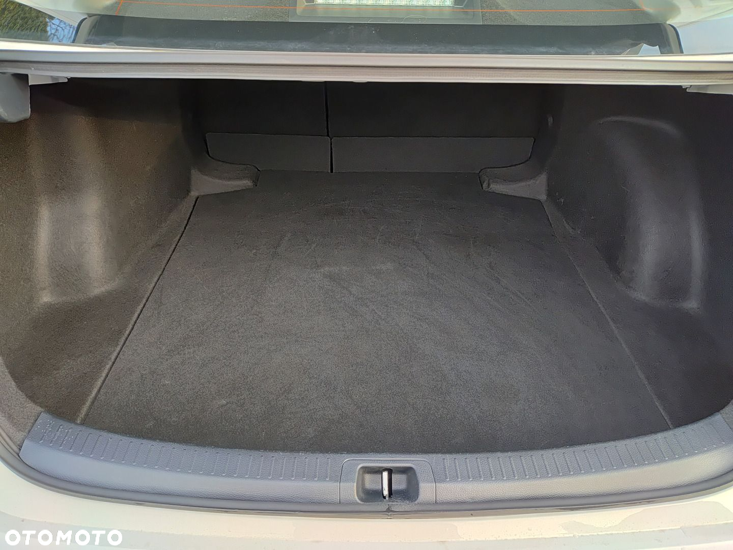Toyota Corolla - 8