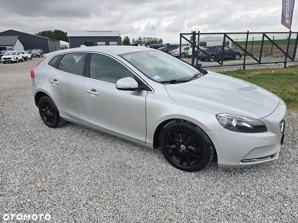 Volvo V40 D2 Kinetic - 11