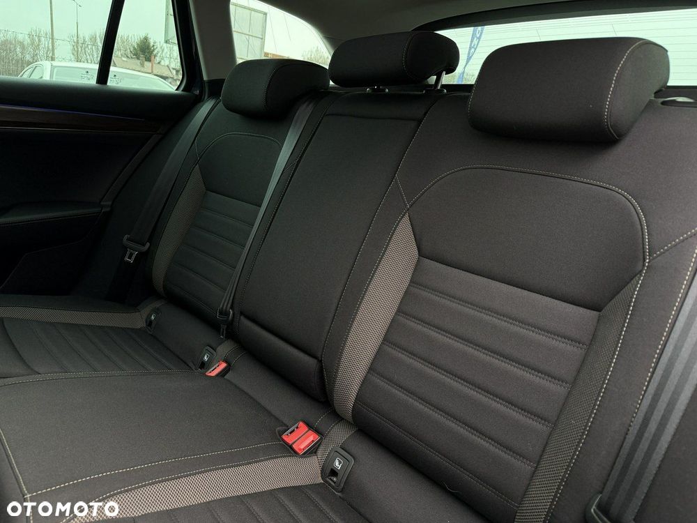 Skoda Superb 2.0 TDI SCR 4x4 Scout DSG - 38