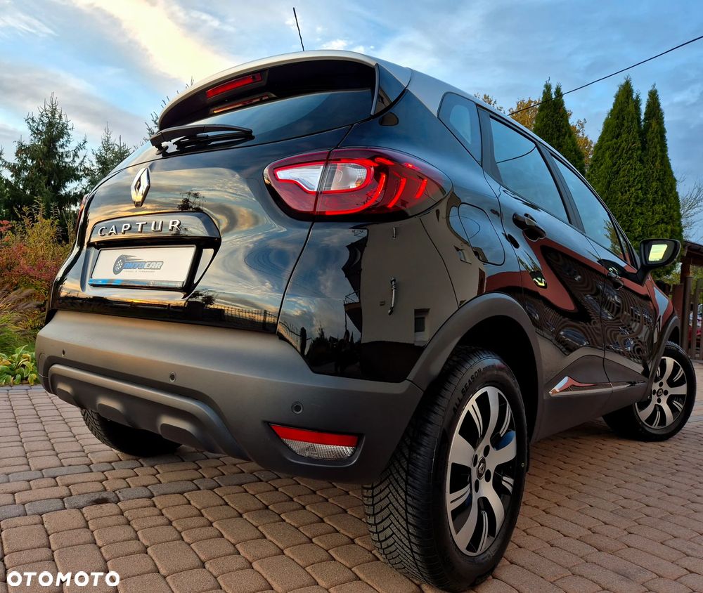 Renault Captur 2018 photo 2